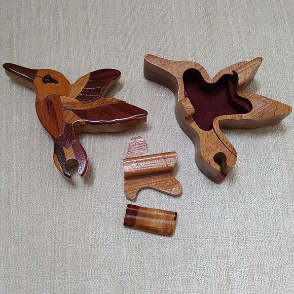 Wooden Hand Crafted Hummingbird Puzzle Box - Picture 5 of 9